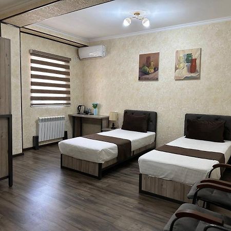 Yantai Hotel Ташкент Екстериор снимка