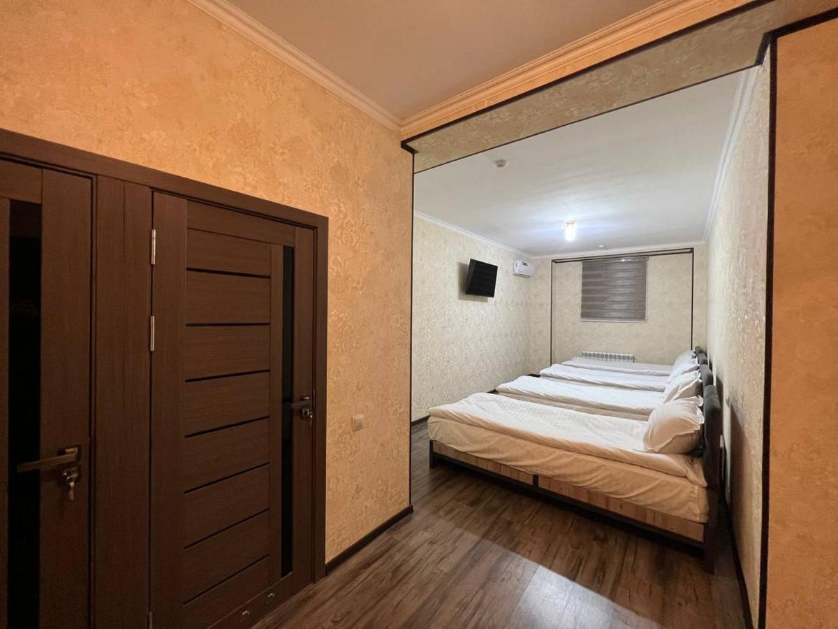Yantai Hotel Ташкент Екстериор снимка