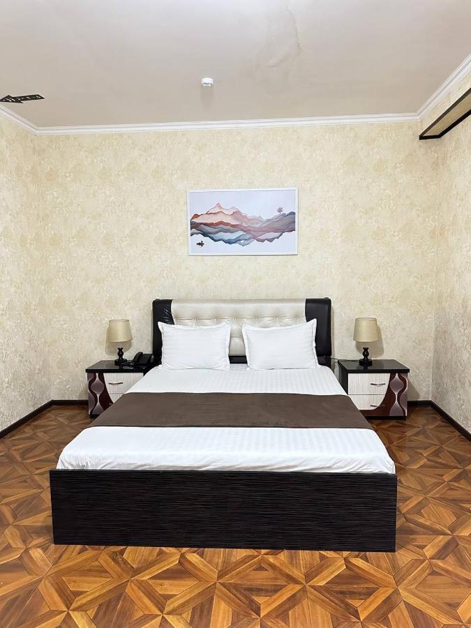 Yantai Hotel Ташкент Екстериор снимка